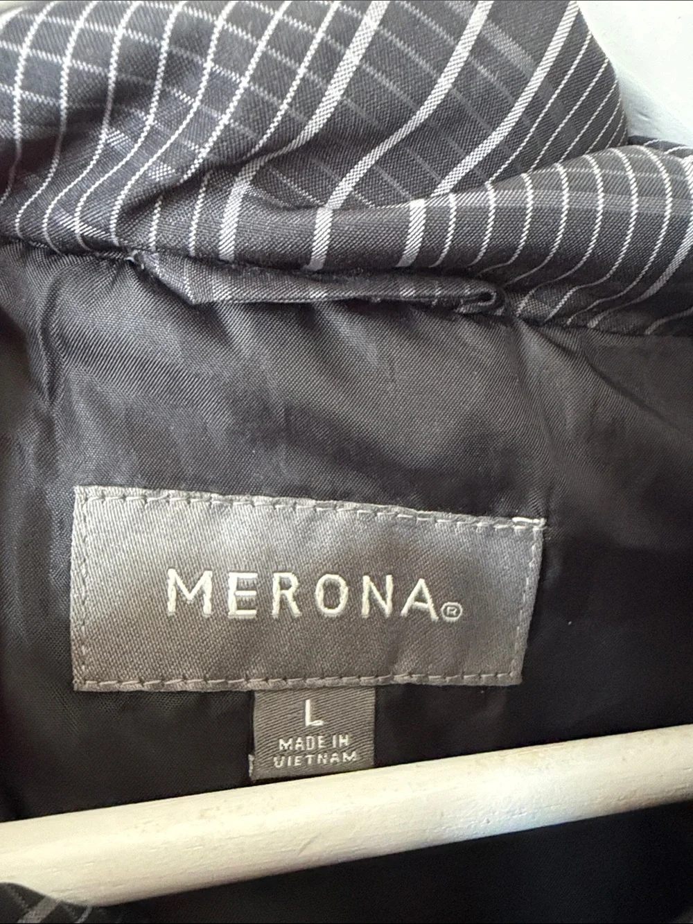 Merona Black Plaid Quilted Puffer Vest